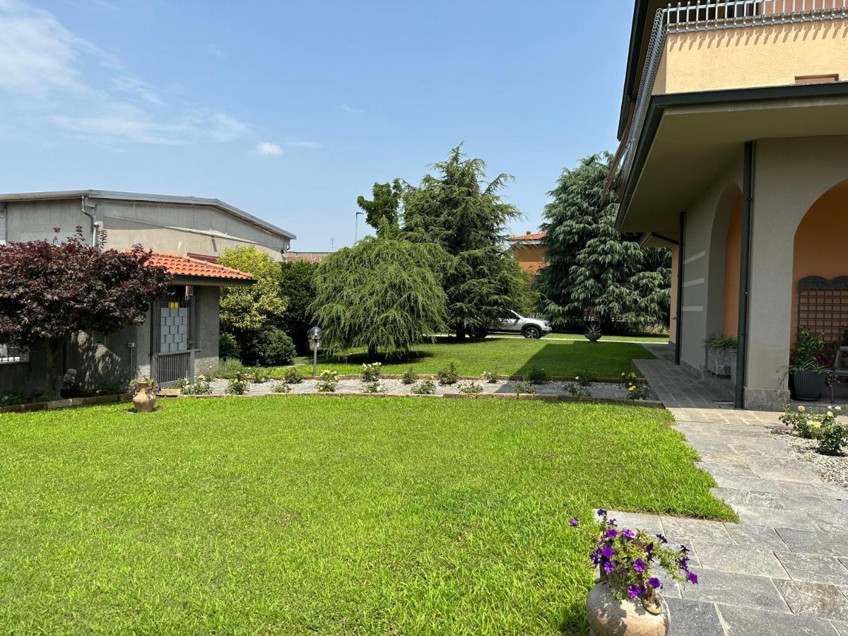 Villa 2 Cassano dʼAdda Kültér fotó